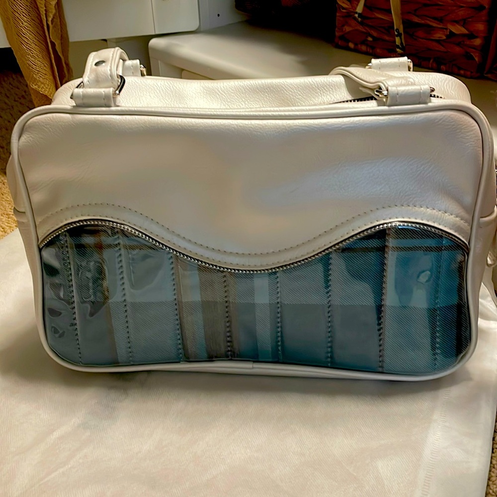 Trophy Queen Purse